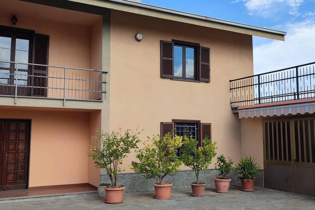Il Canto Del Gallo Casa Vacanze Ristorante Pizzeria Cassinasco Ngoại thất bức ảnh